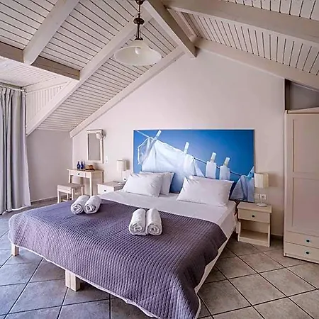 Pierros Hotel