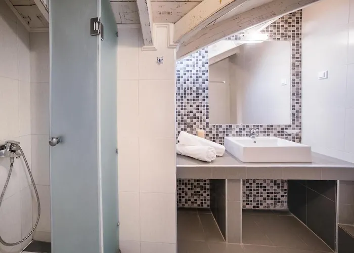 Hotel Pierros