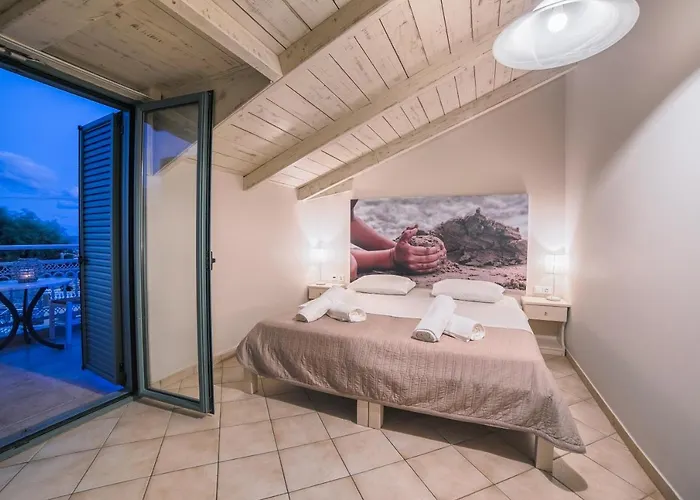 Pierros Hotel *